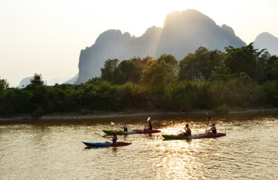 Vang vieng Kayaking
